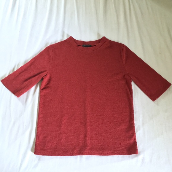 Trouve · Red Half Sleeve Textured Top Sz L - Picture 8 of 8
